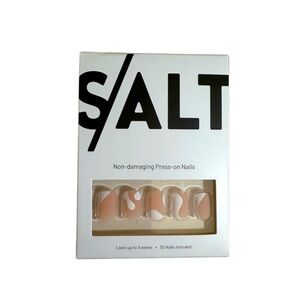 SALT Non Damaging Press On Nails Set In Lava White Short Length Luxury Gift